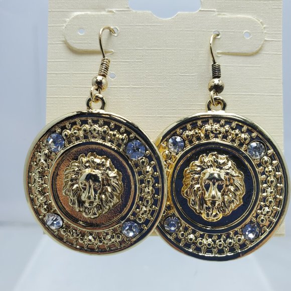 Mystique gold circle lion head with rhinestones fish hook earring - Picture 2 of 4